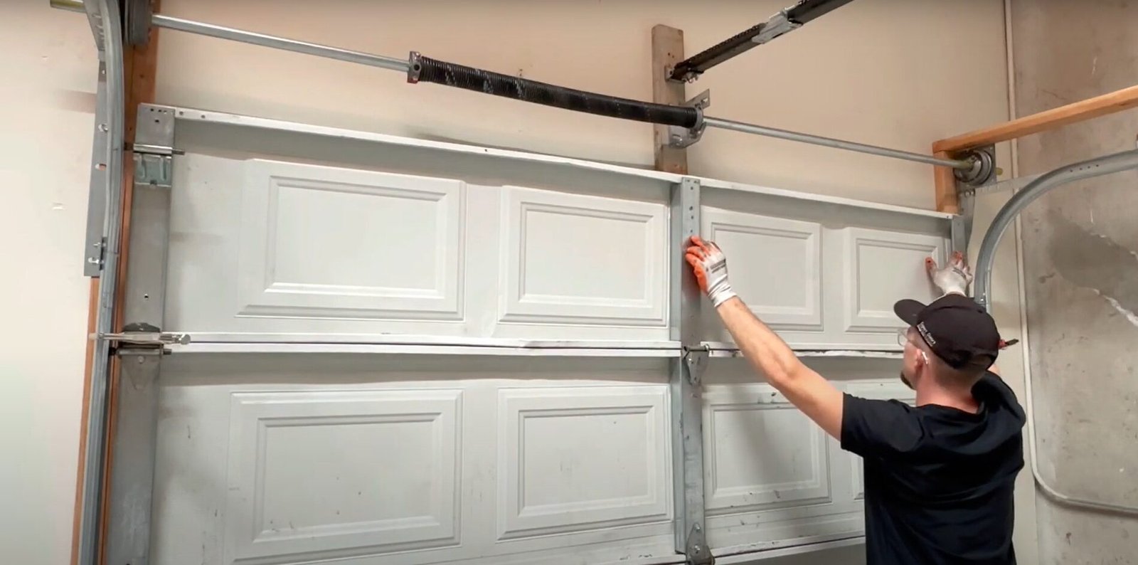 Professional garage door repair services available in Columbus, Ohio by experienced technicians
