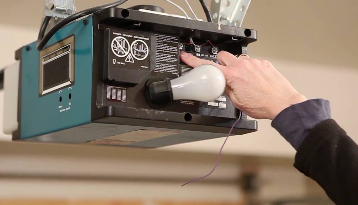 Garage Door Opener Repair Canal Winchester, OH | Same-Day Service
